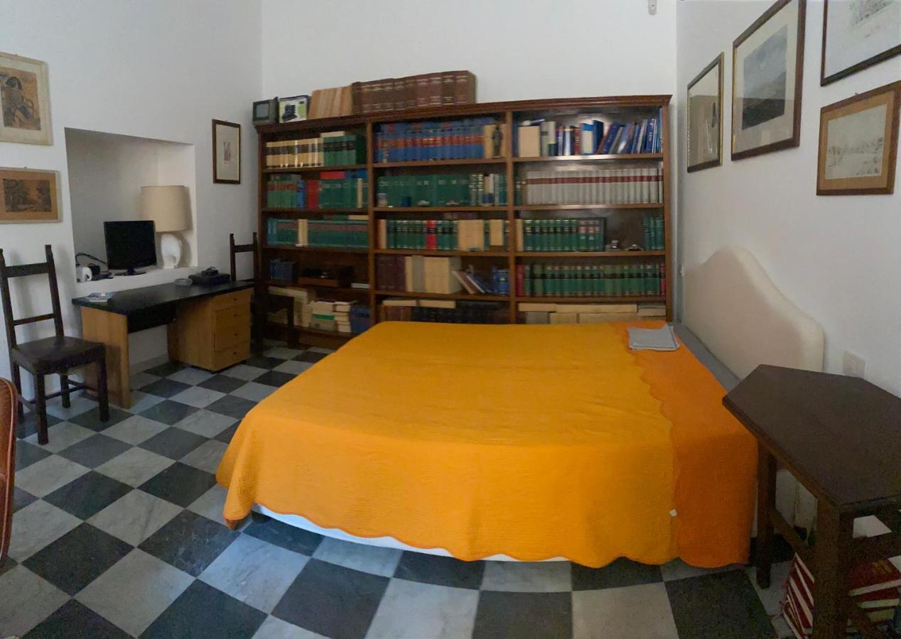 Lo Studio Pisa Esterno foto